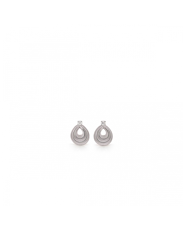 Veela Star earrings in white ice gold and diamonds